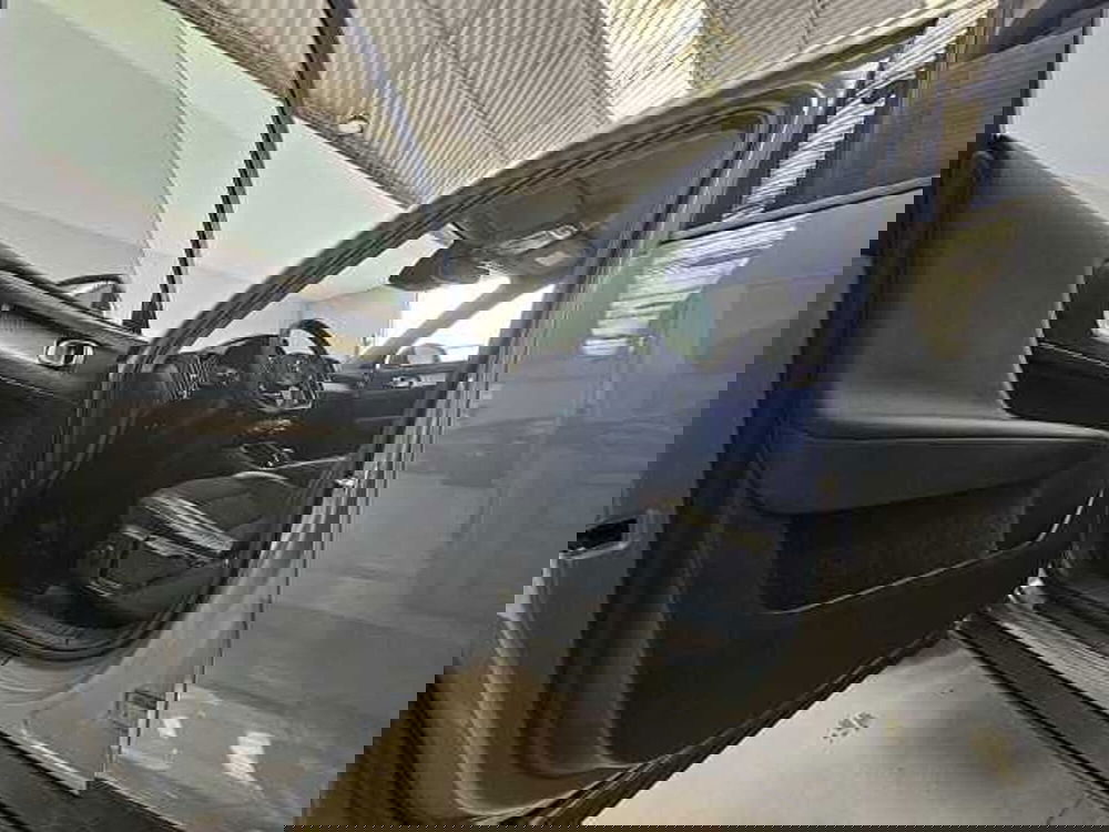 Volvo XC40 usata a Caserta (7)