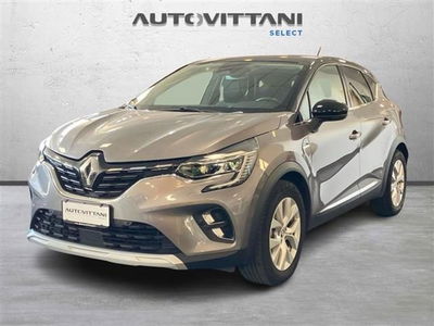Renault Captur Full Hybrid E-Tech 145 CV Intens del 2022 usata a Como