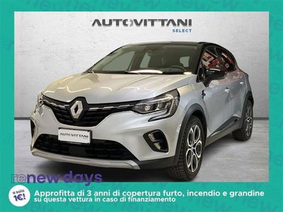 Renault Captur Full Hybrid E-Tech 145 CV Techno Fast Track del 2023 usata a Como
