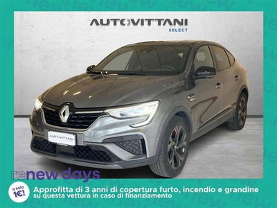 Renault Arkana E-Tech 145 CV R.S.Line Fast Track del 2022 usata a Como