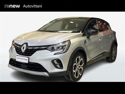 Renault Captur Full Hybrid E-Tech 145 CV Techno Fast Track del 2022 usata a Como