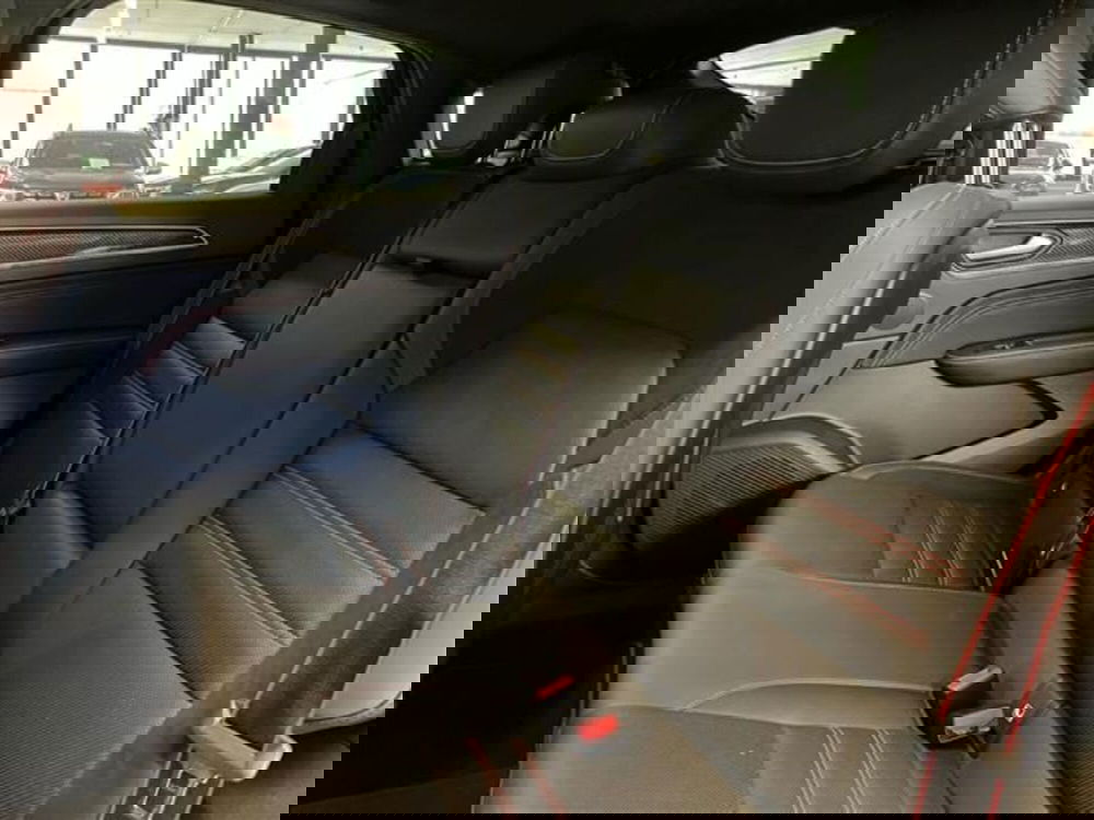 Renault Arkana usata a Como (11)