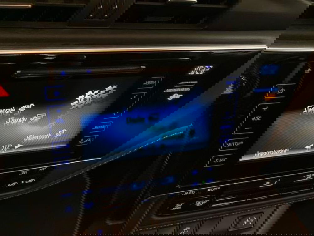 Toyota Auris usata a Como (13)