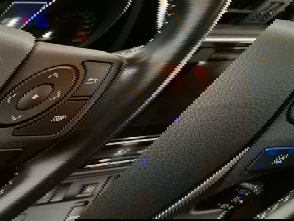 Toyota Auris usata a Como (18)