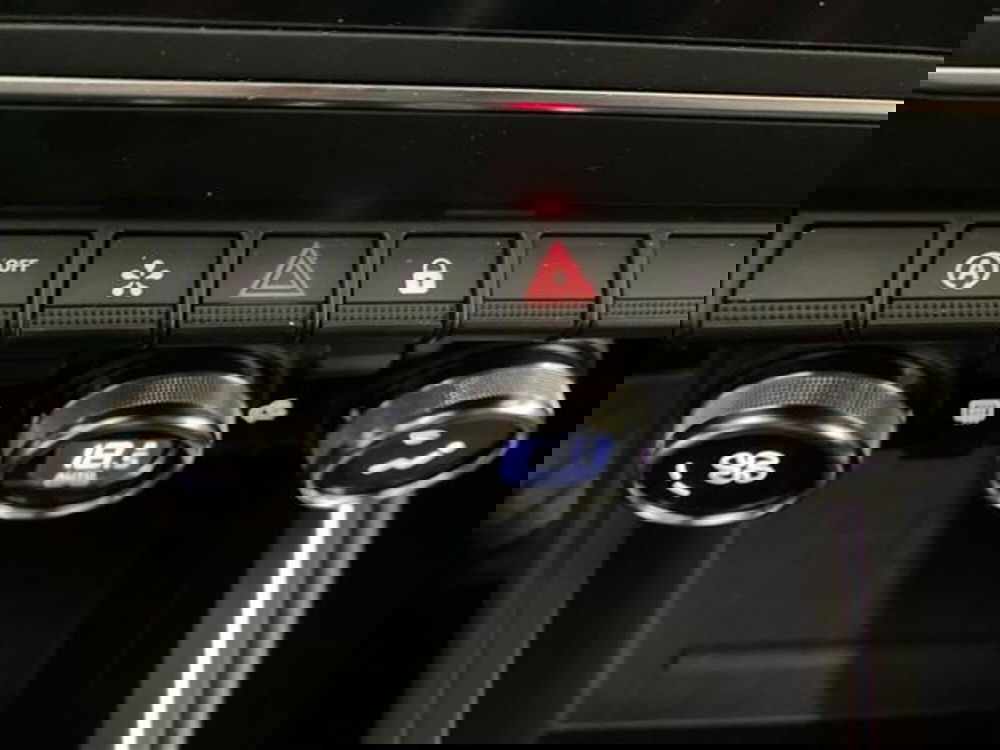 Renault Clio usata a Como (20)