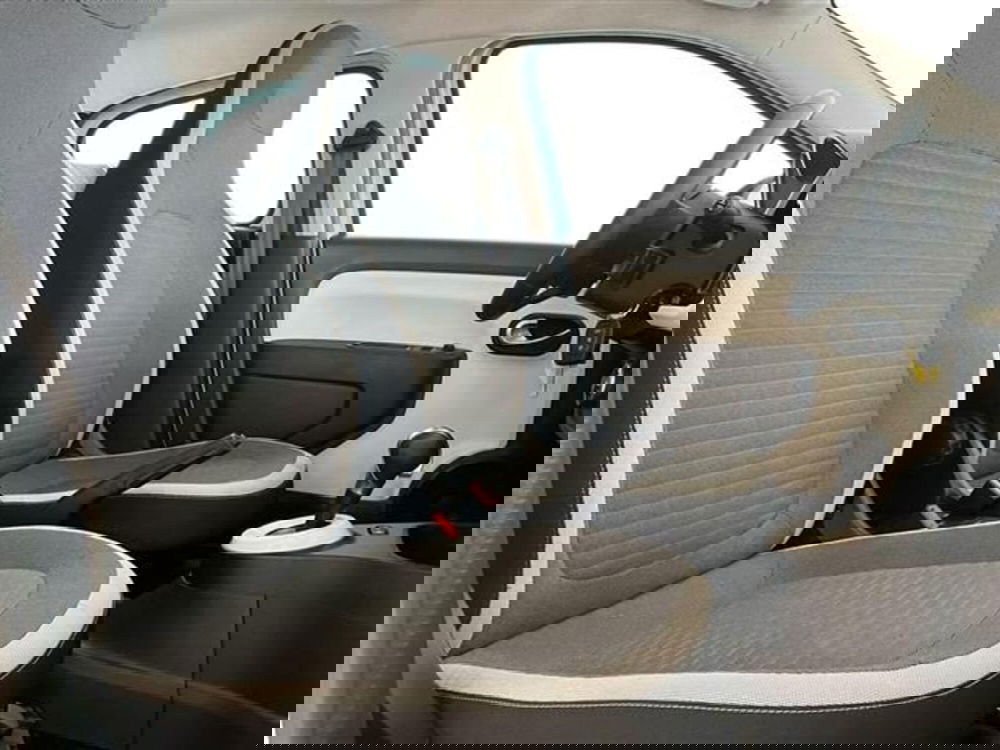 Renault Twingo usata a Como (12)