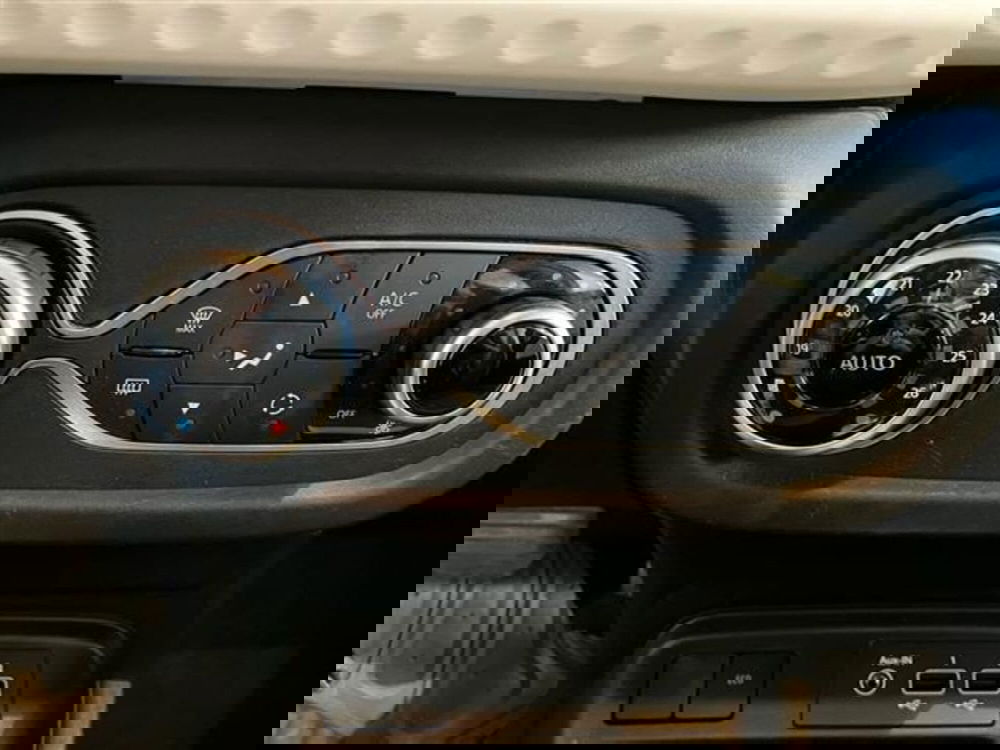 Renault Twingo usata a Como (14)