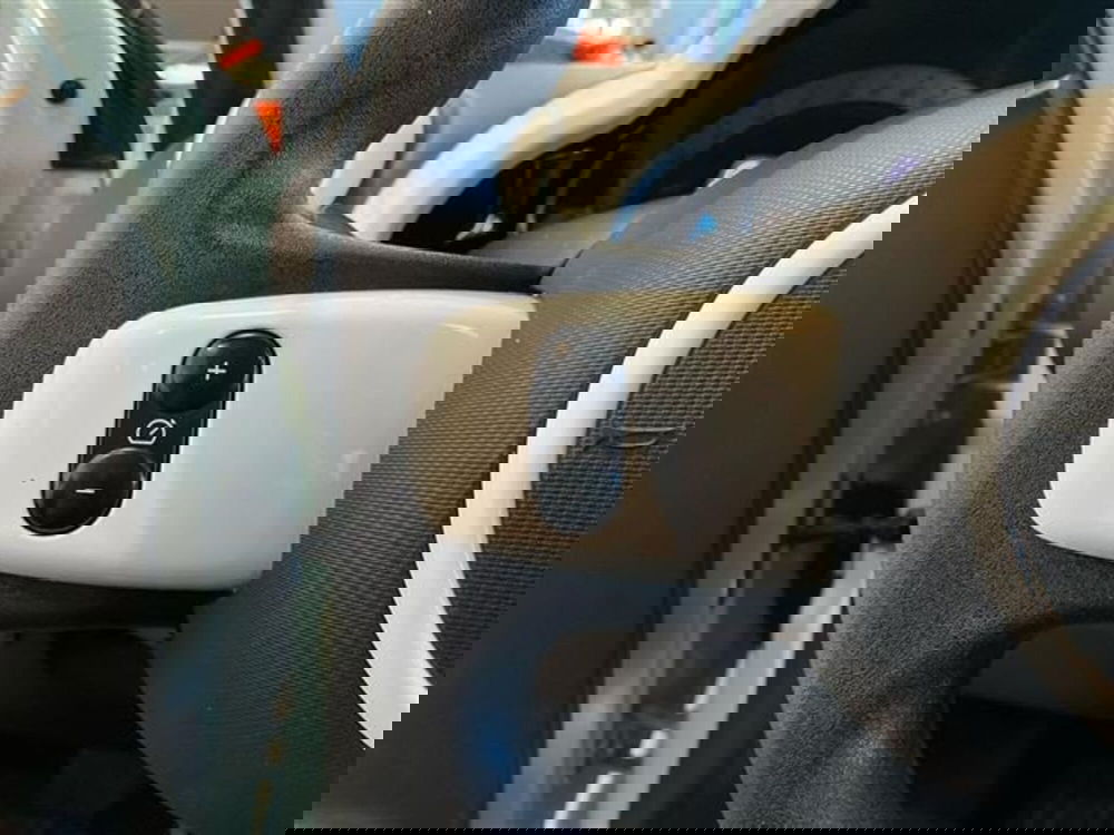 Renault Twingo usata a Como (17)