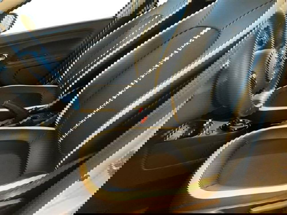 Renault Twingo usata a Como (10)