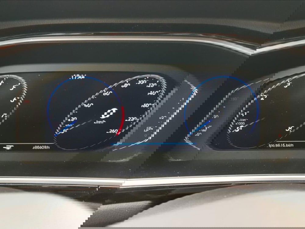 Volkswagen T-Roc usata a Lucca (16)