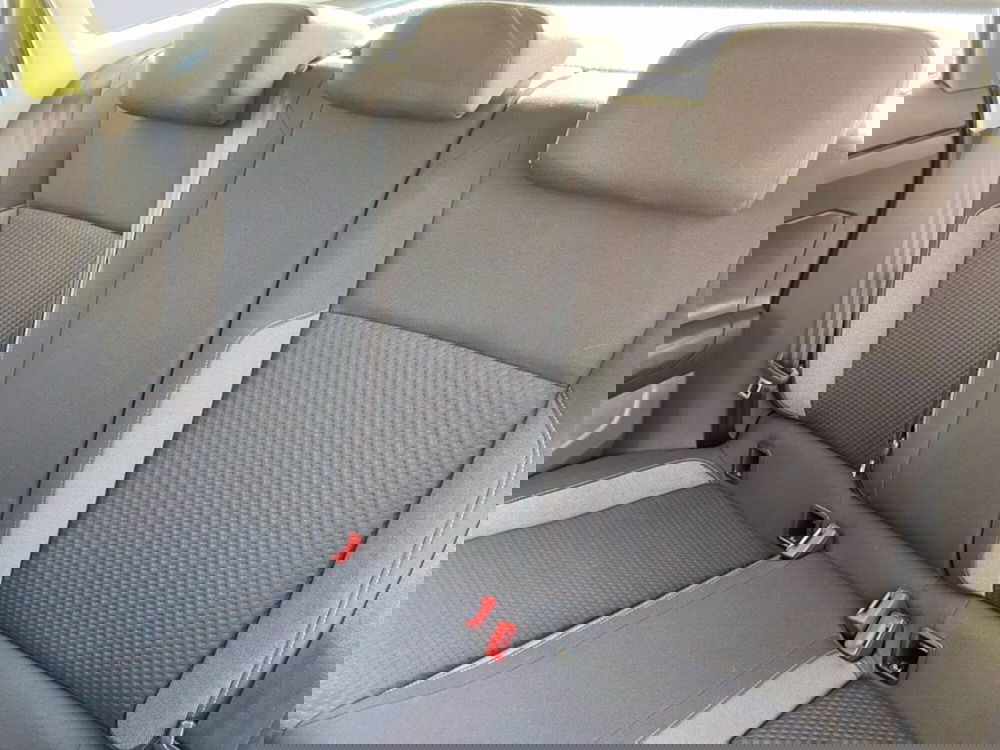 Volkswagen Taigo usata a Milano (10)