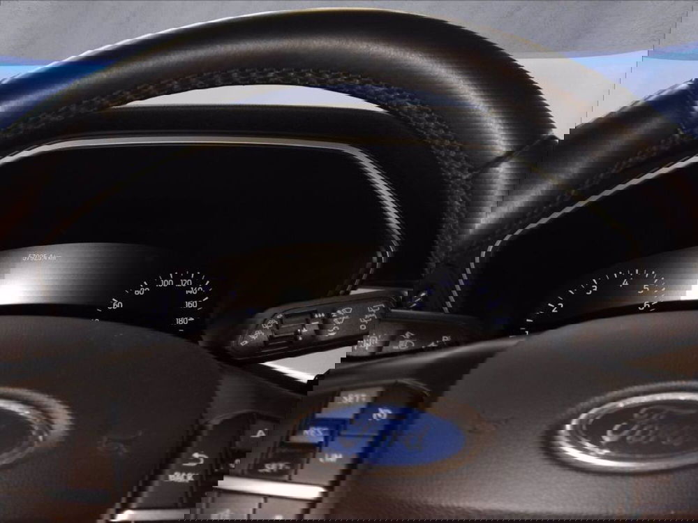 Ford Kuga usata a Milano (10)