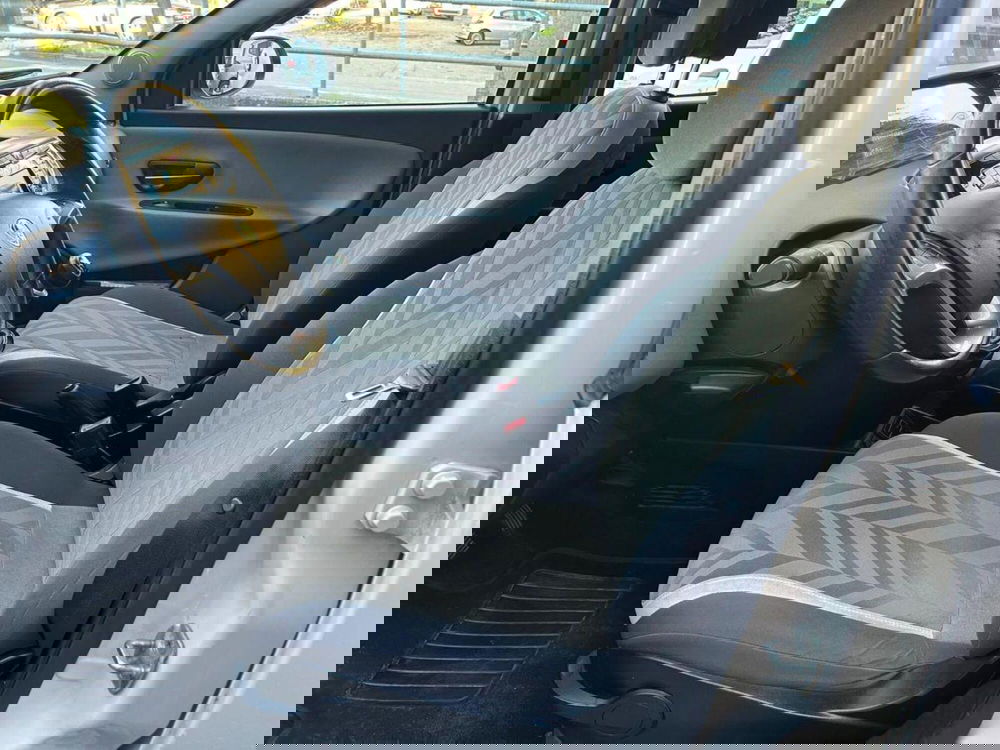 Lancia Ypsilon usata a Reggio Emilia (6)