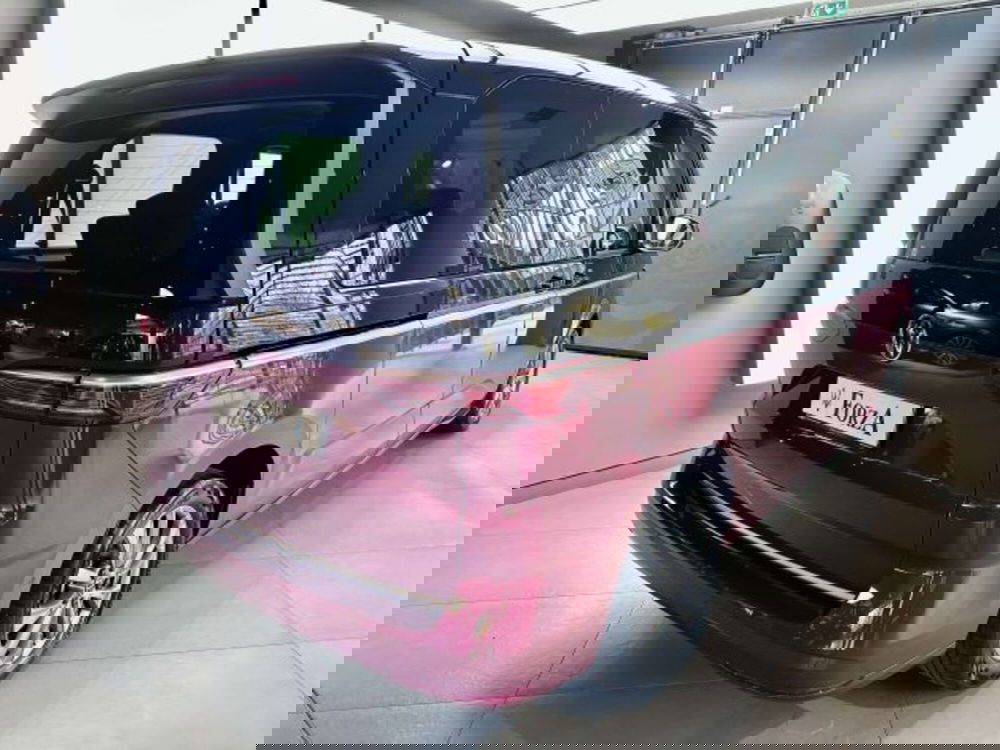 Volkswagen Multivan usata a Torino (6)