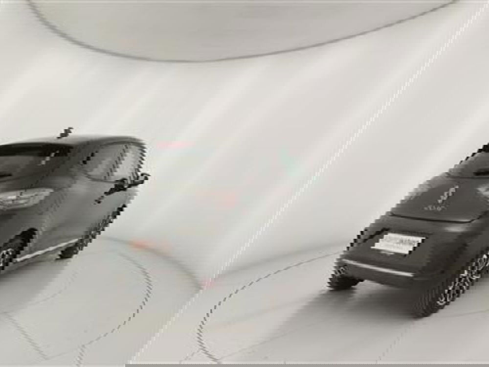 Renault Clio nuova a Bari (7)