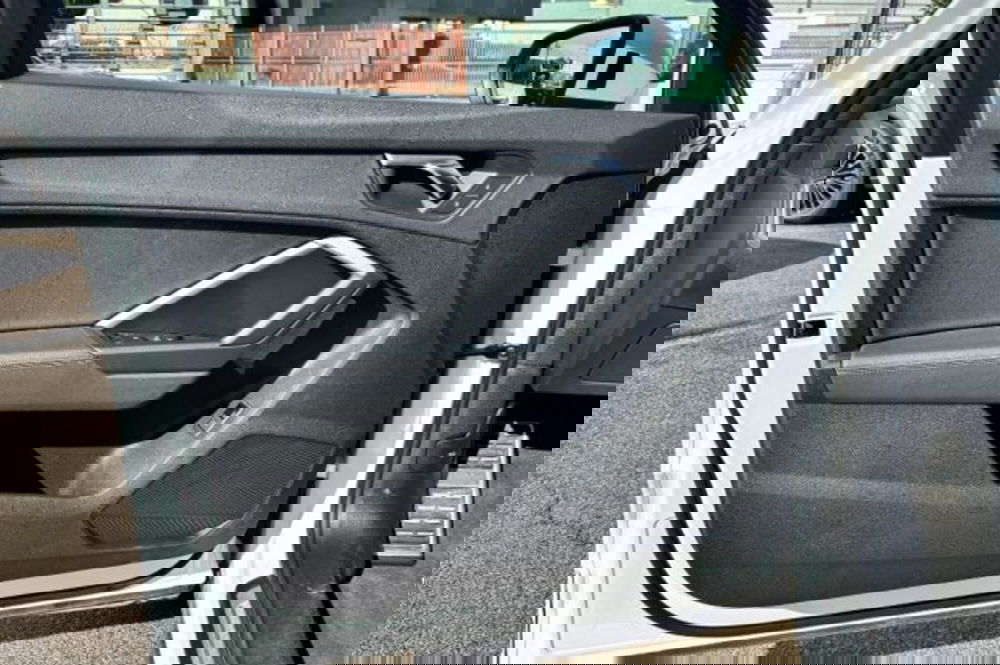 Audi Q3 Sportback usata a Latina (12)