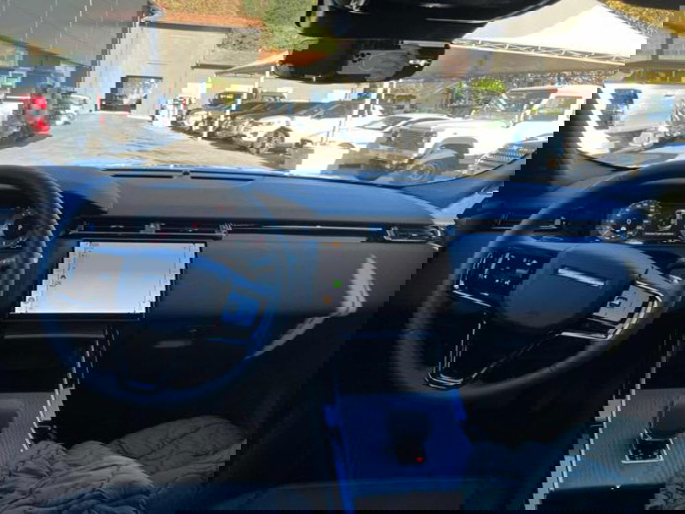 Land Rover Range Rover Velar usata a Lucca (8)