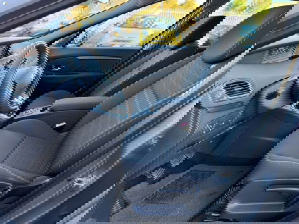 Renault Scenic E-Tech Electric usata a Lucca (9)