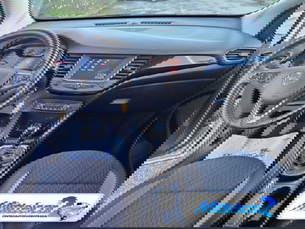 Opel Crossland X usata a Udine (8)