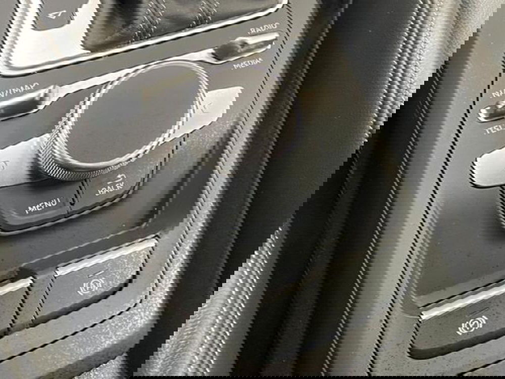 Audi Q2 usata a Como (20)