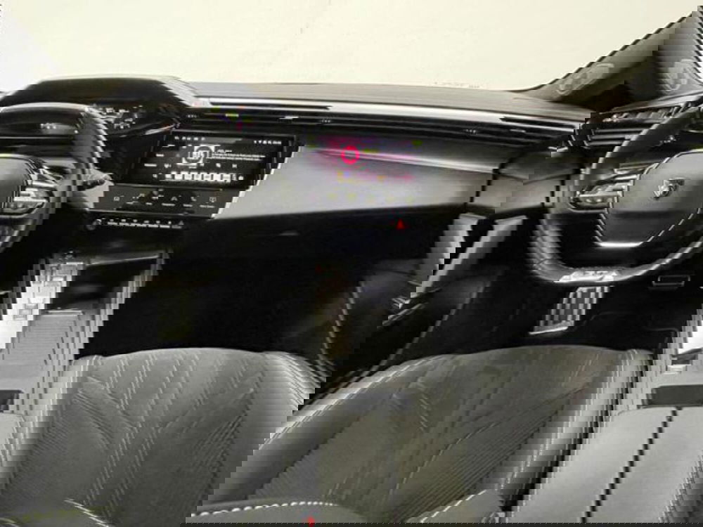 Peugeot 308 usata a Como (4)