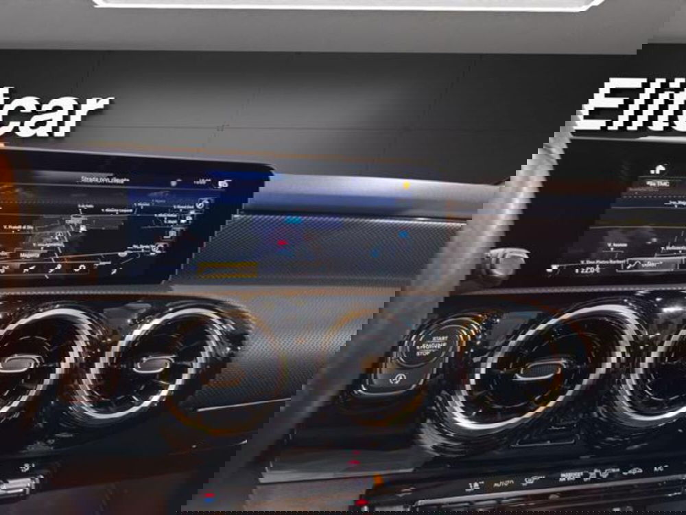 Mercedes-Benz Classe A Sedan usata a Milano (10)