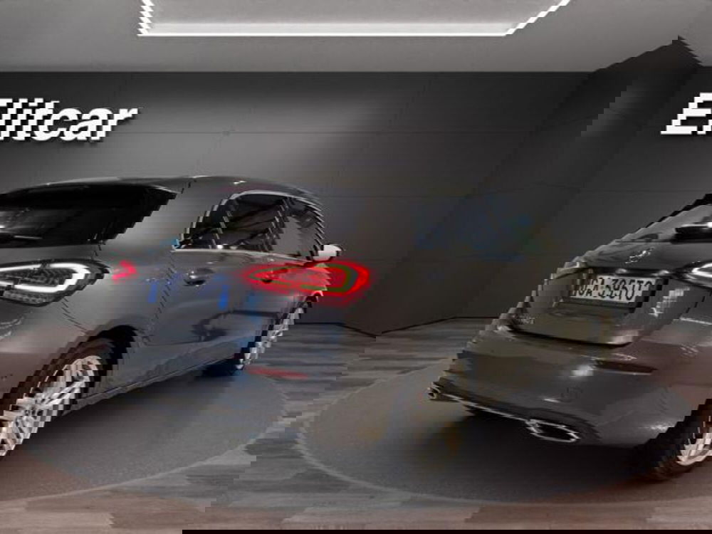 Mercedes-Benz Classe A Sedan usata a Milano (6)