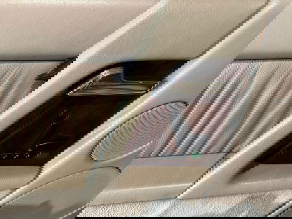 Mercedes-Benz 320 Cabrio usata a Milano (13)