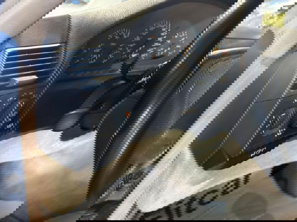 Mercedes-Benz 320 Cabrio usata a Milano (14)