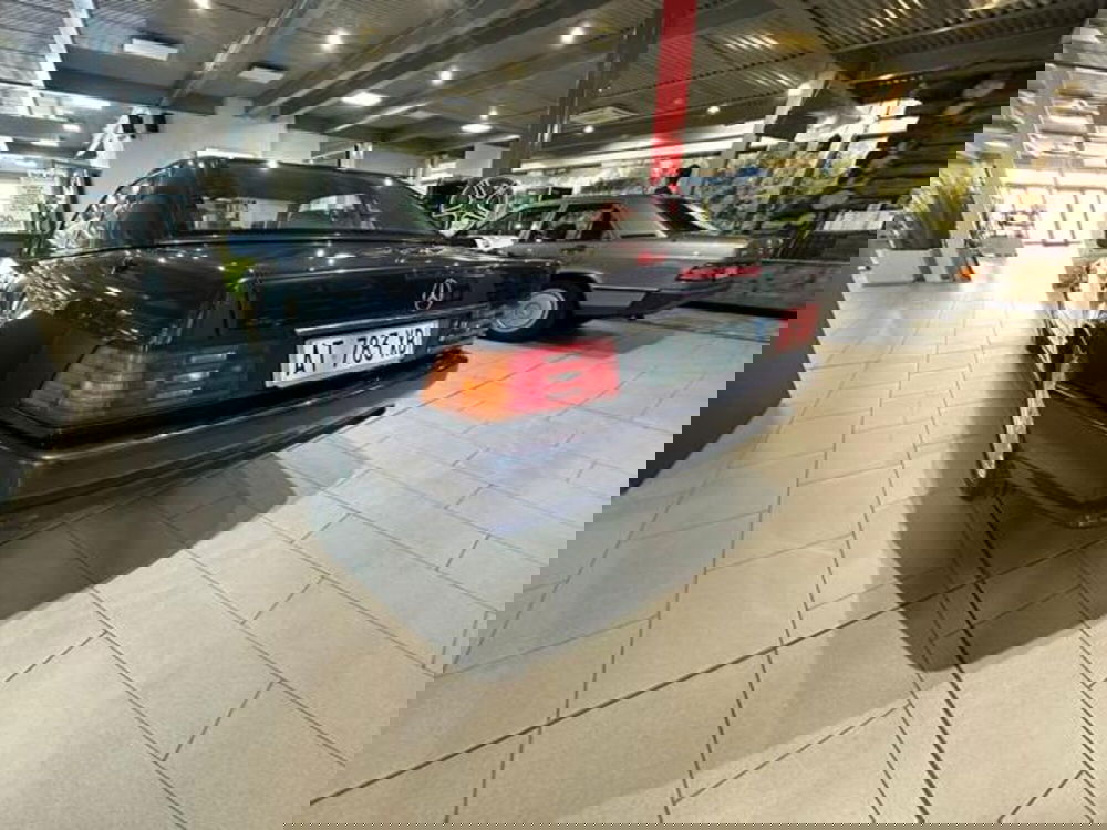 Mercedes-Benz 320 Cabrio usata a Milano (7)