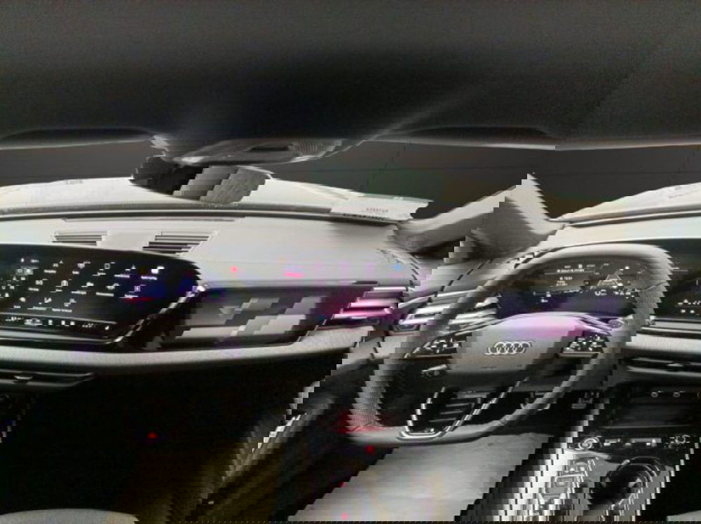 Audi A5 Avant nuova a Novara (9)