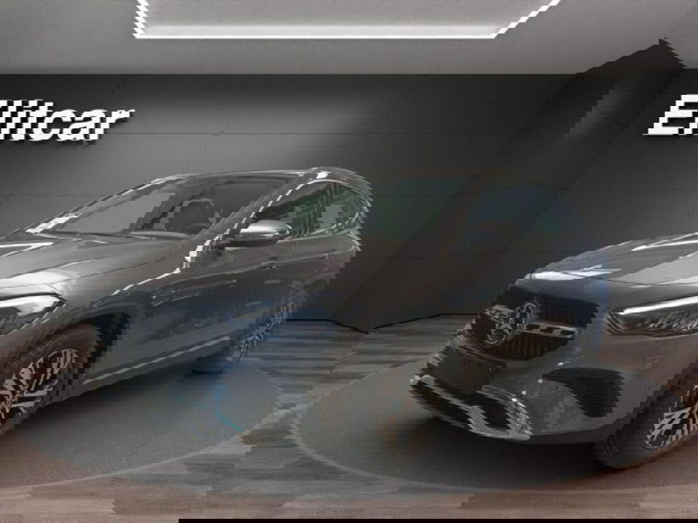 Mercedes-Benz GLA SUV usata a Novara