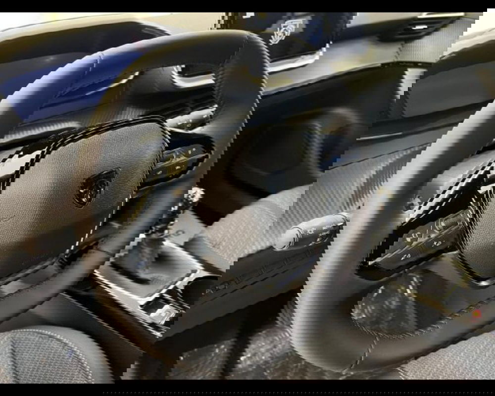 Peugeot 2008 nuova a Alessandria (16)