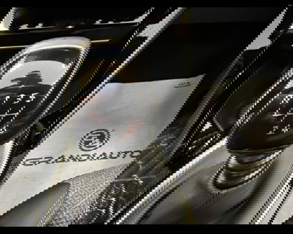 Peugeot 2008 nuova a Alessandria (18)