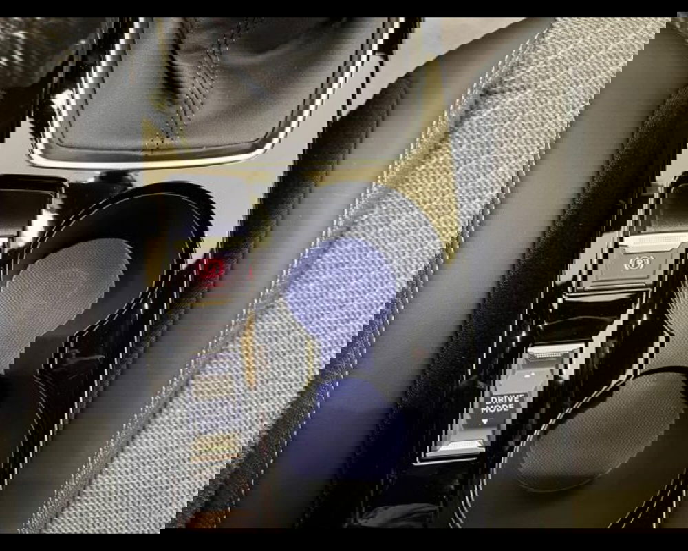 Peugeot 2008 nuova a Alessandria (19)