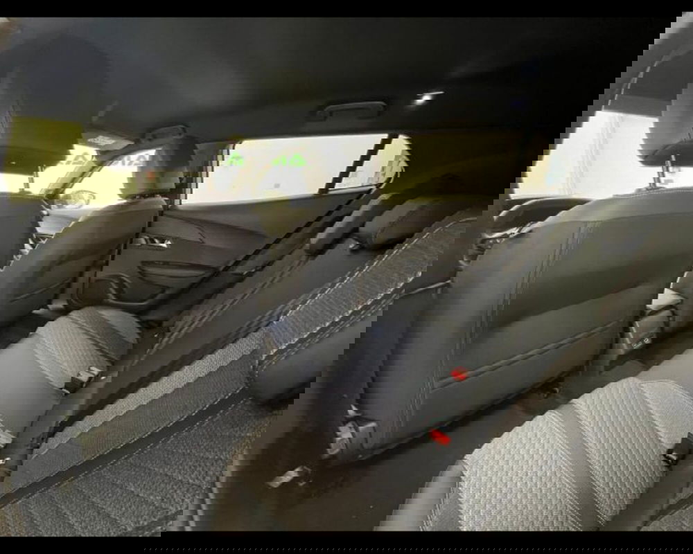 Peugeot 2008 nuova a Alessandria (6)