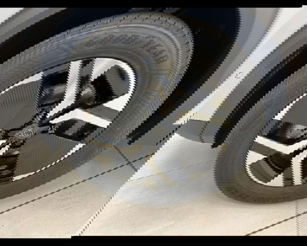 Peugeot 2008 nuova a Alessandria (7)