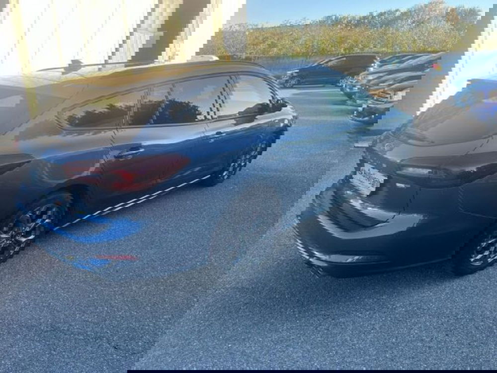 Ford Focus Station Wagon usata a Lodi (5)