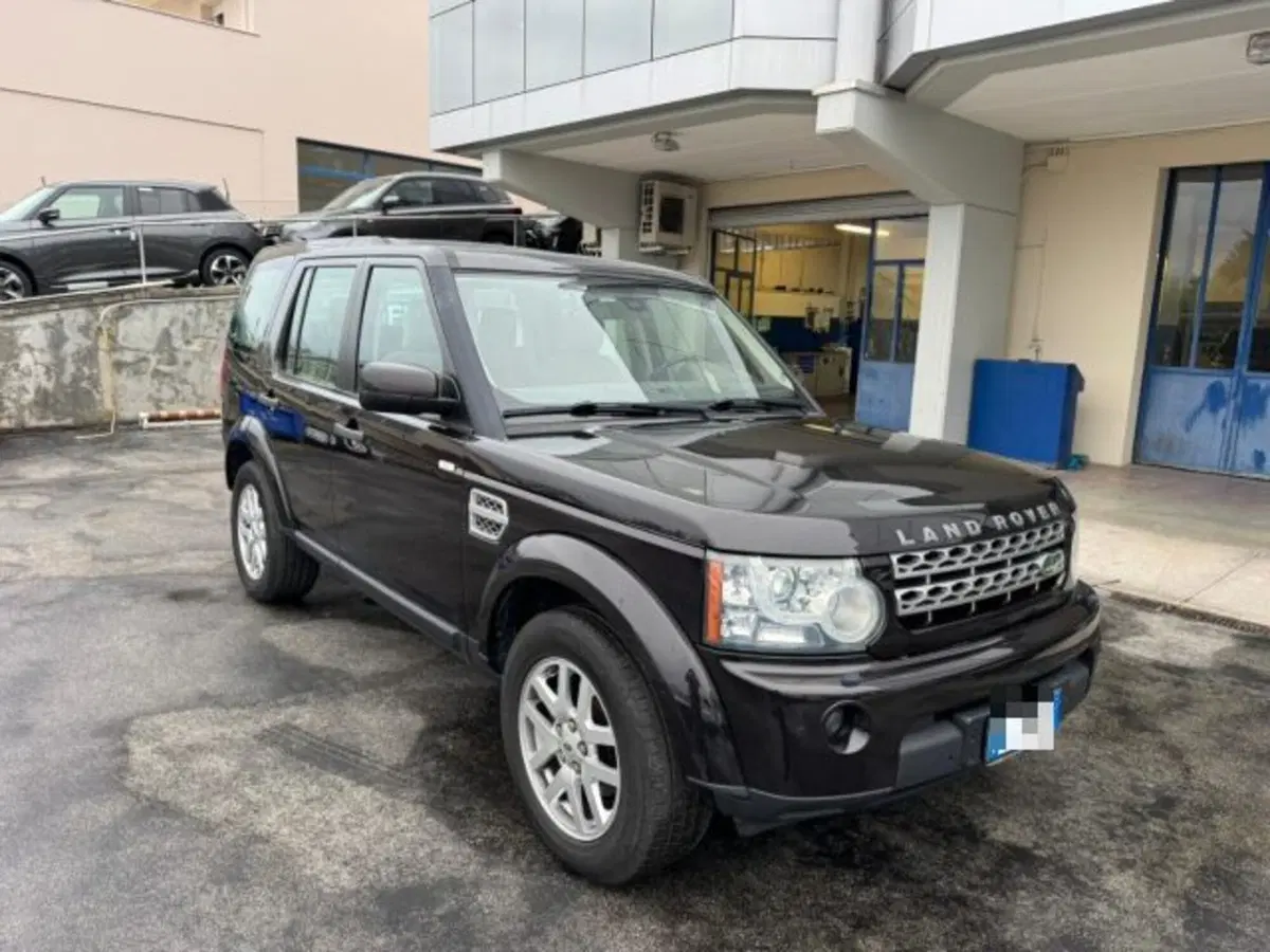 Land Rover Discovery usata a Macerata (2)