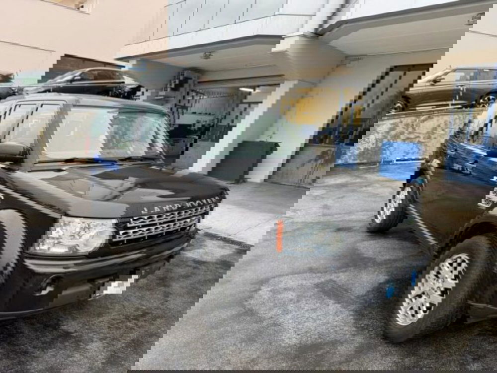 Land Rover Discovery usata a Macerata (2)