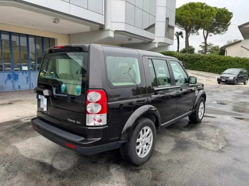 Land Rover Discovery usata a Macerata (3)