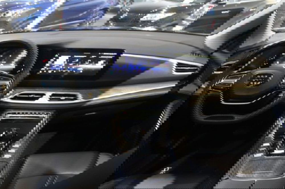 Dfsk E5  usata a Roma (18)