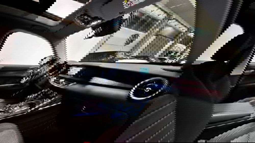 Alfa Romeo Stelvio usata a Reggio Emilia (13)