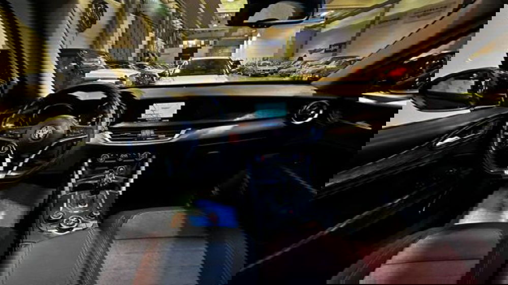 Alfa Romeo Stelvio usata a Reggio Emilia (17)