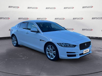 Jaguar XE 2.0 D Turbo 180CV aut. Prestige del 2017 usata a Verona