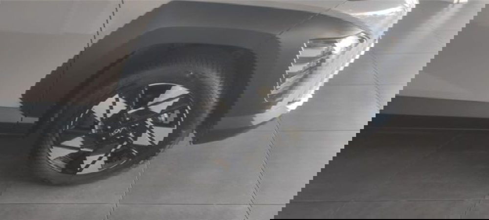 Hyundai Kona nuova a Bari (6)