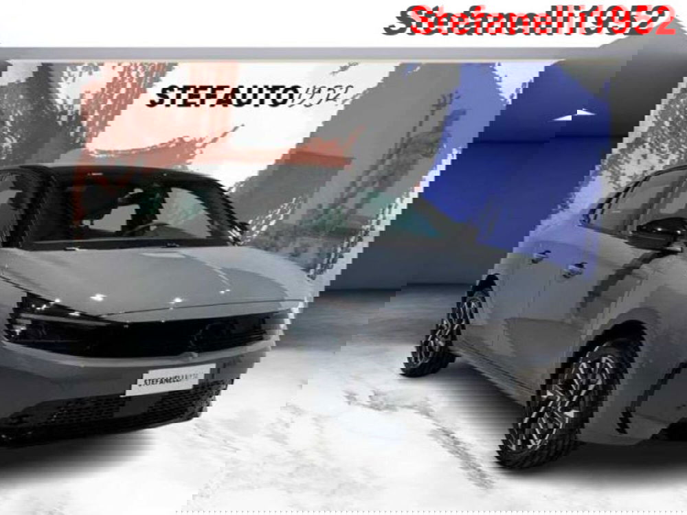 Opel Corsa nuova a Bologna