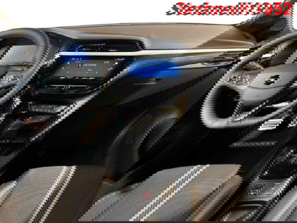 Opel Corsa nuova a Bologna (13)