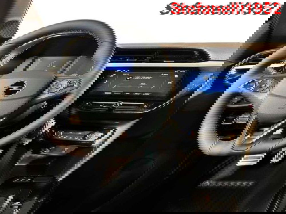 Opel Corsa nuova a Bologna (14)