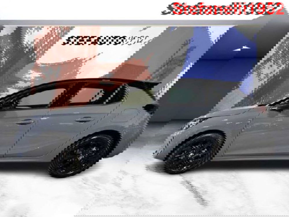 Opel Corsa nuova a Bologna (3)